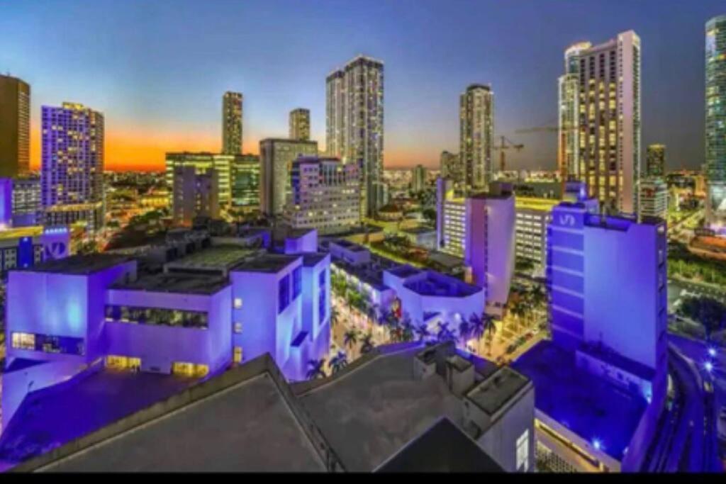 Vibrant Studio Downtown Miami Apartamento Exterior foto