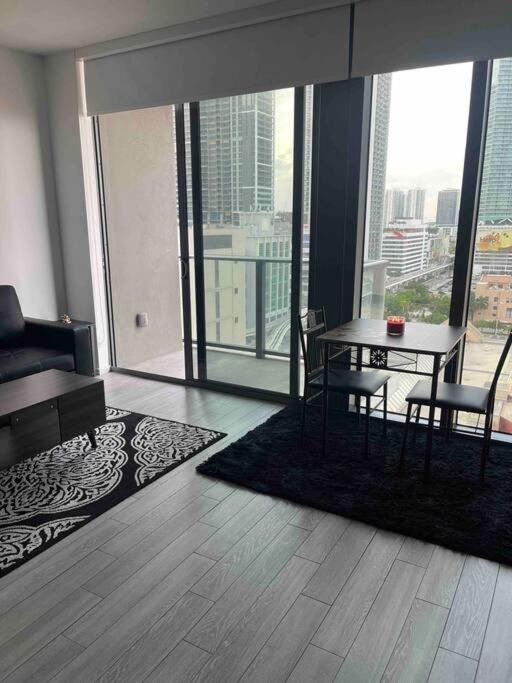 Vibrant Studio Downtown Miami Apartamento Exterior foto